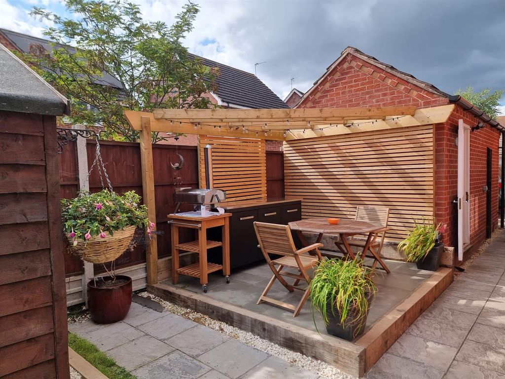 Additional image 21 of 4 bed detached house for saleNewstead Way, Loughborough, Leicestershire LE11