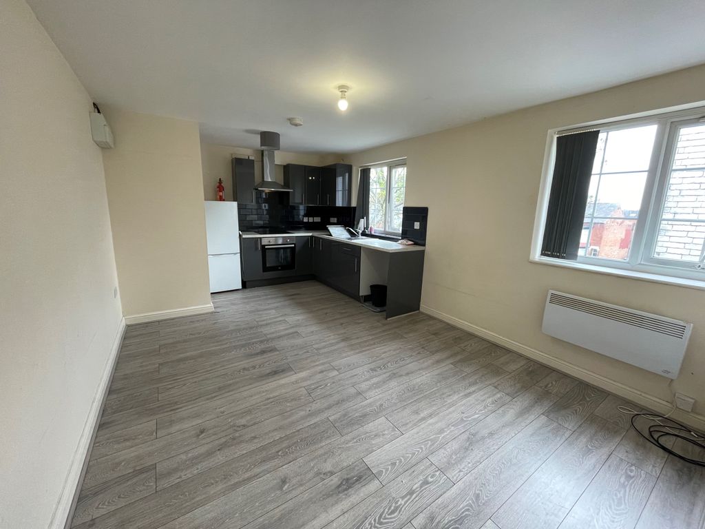Property photo 1 of 3