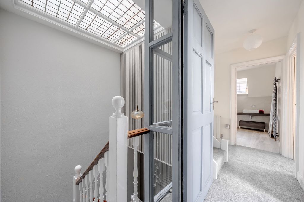 Additional image 16 of 3 bed flat to rentSpringfield Avenue, Harrogate HG1