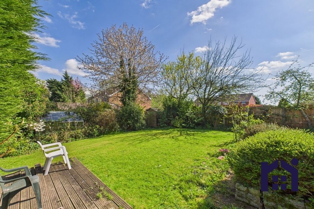 Property photo 1 of 24 Garden