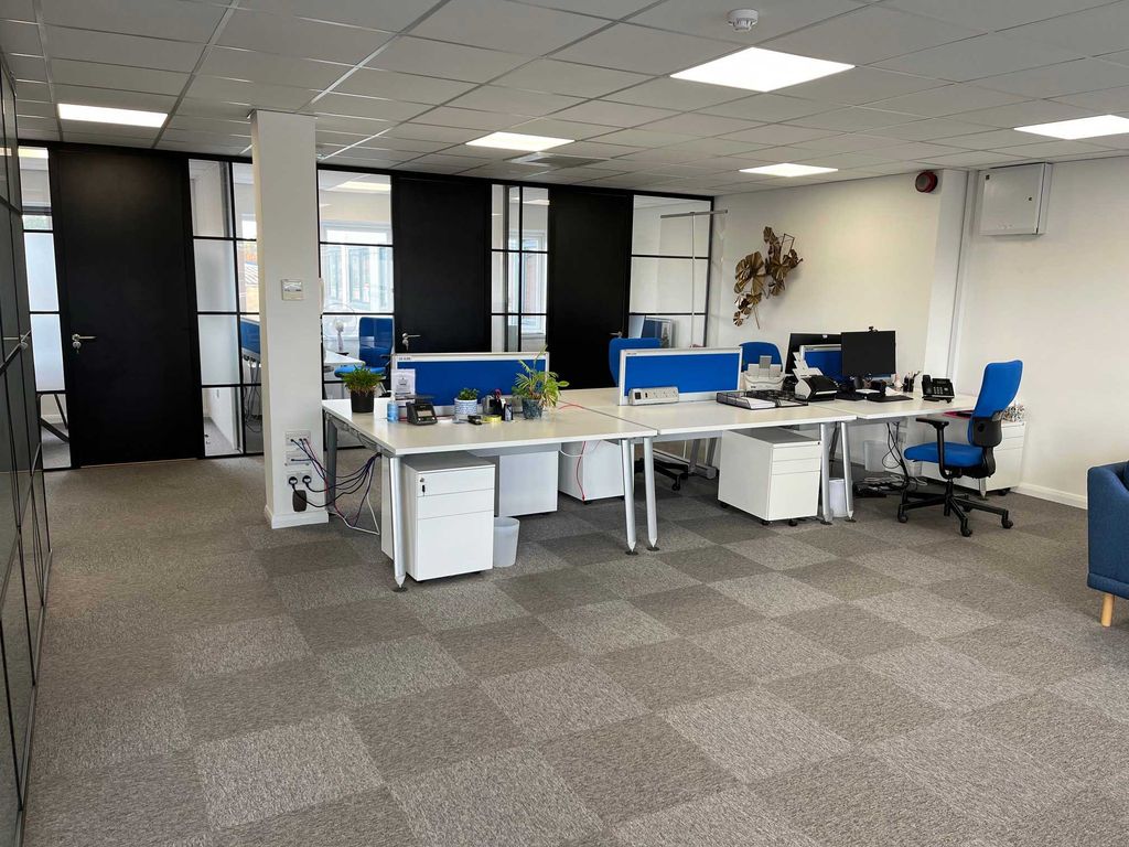 Property photo 3 of 10