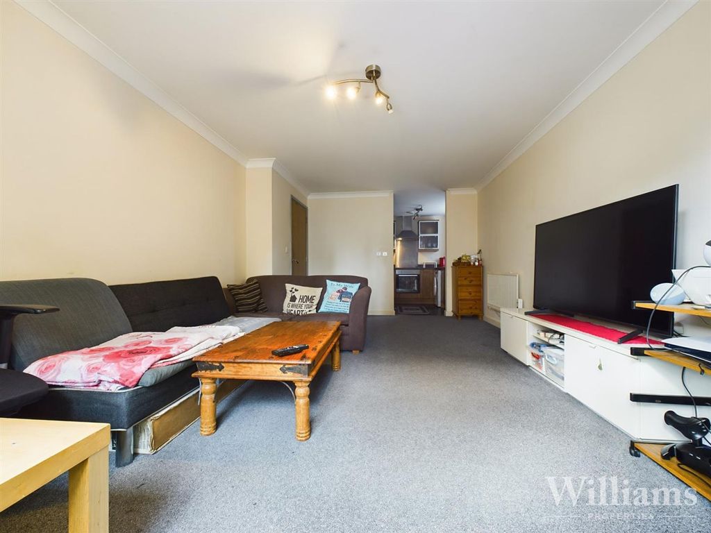 Property photo 3 of 9 Cam02962G0-Pr0164-Still012.Jpg