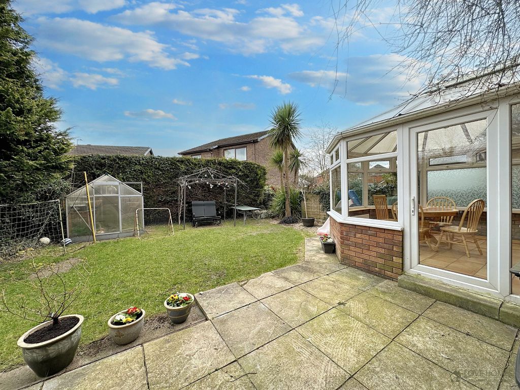 Property photo 3 of 24