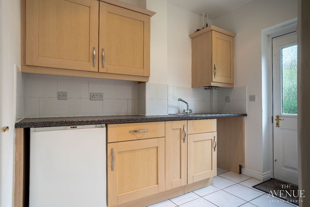 Property photo 3 of 22 5211266