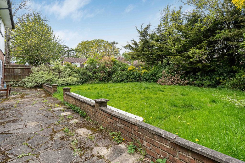 Additional image 23 of 7 bed detached house for saleDorset Drive, Edgware HA8