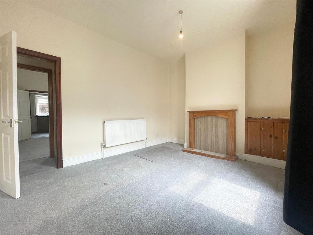 Property photo 3 of 7 0E4Fa897-dc0A-4c39-Adb2-356B77Da6c60.Jpg