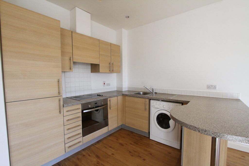 Property photo 3 of 7