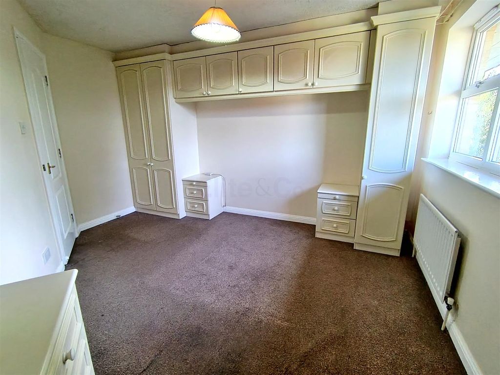 Property photo 1 of 16 Bedroom One