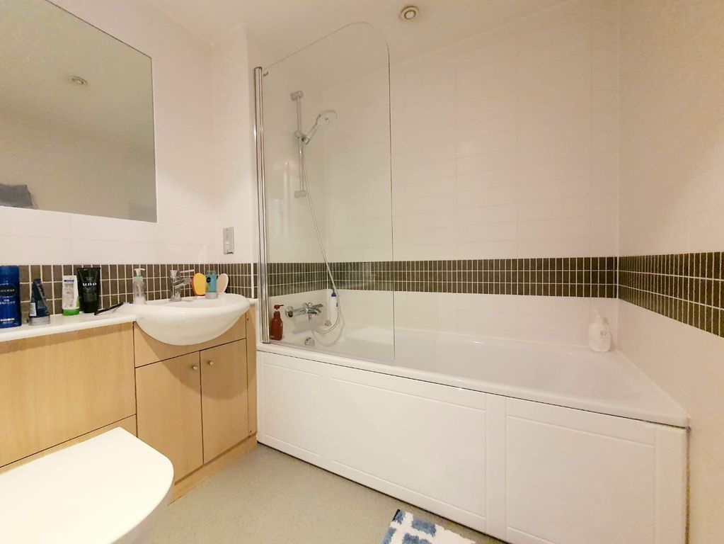 Property photo 3 of 6