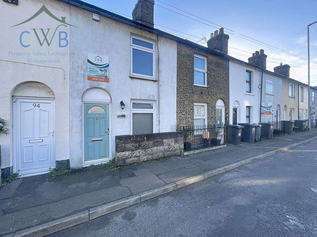 Property photo 1 of 9