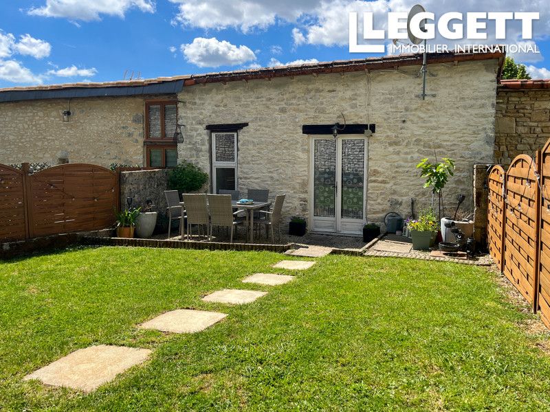 Property photo 2 of 10