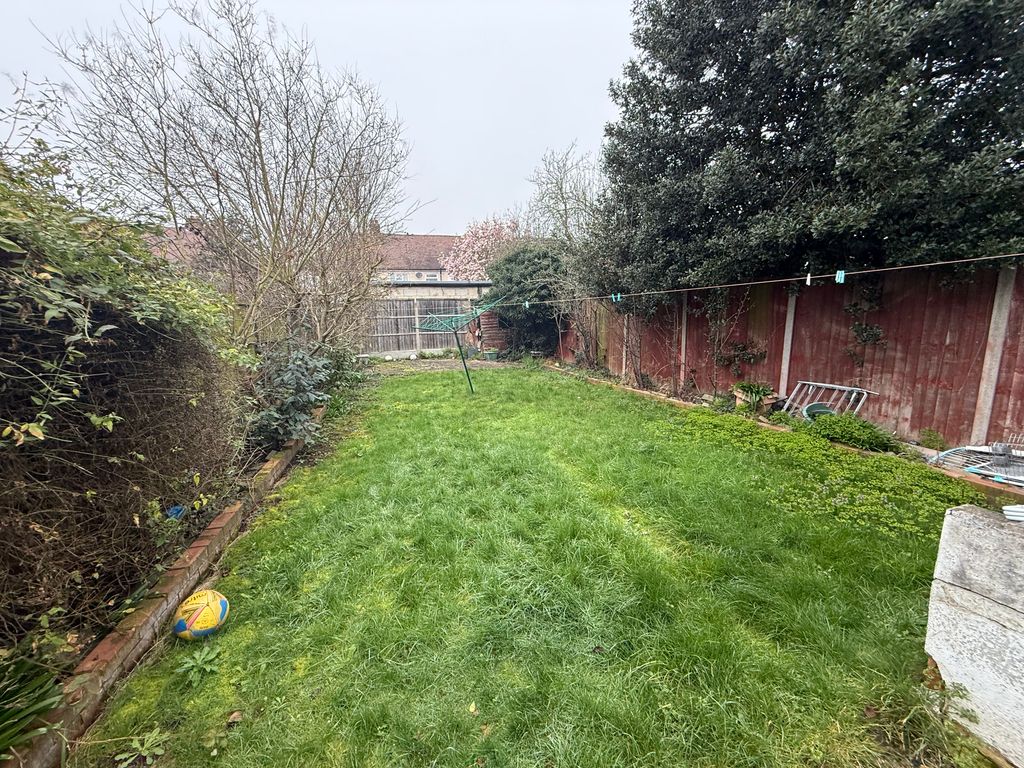 Property photo 3 of 4