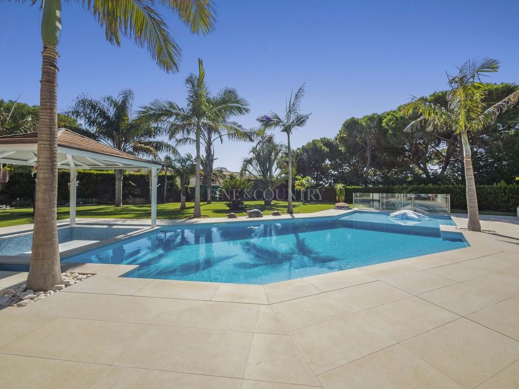 Property photo 2 of 30