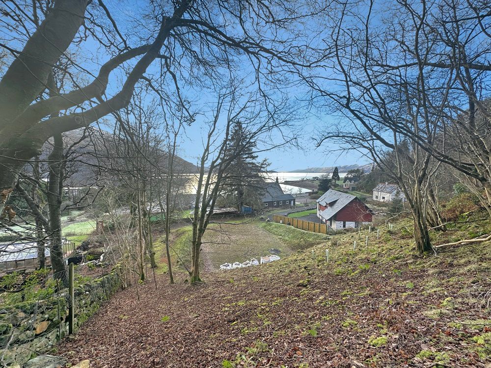 Property photo 2 of 11