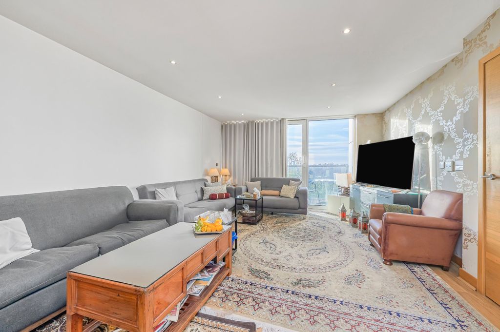 Property photo 2 of 10 Picture No. 14