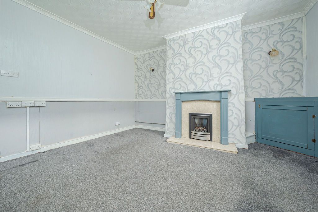 Property photo 3 of 18 Gallery