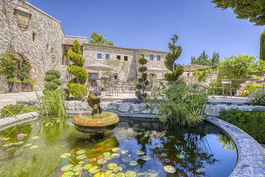 Property photo 1 of 34