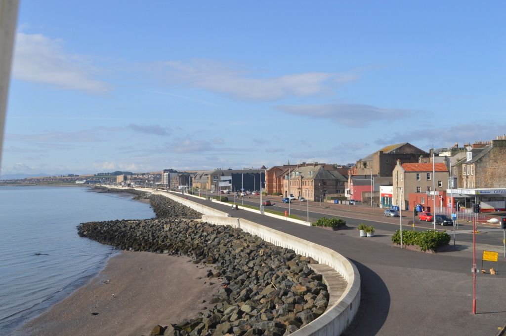 Property photo 3 of 19 Photo 3