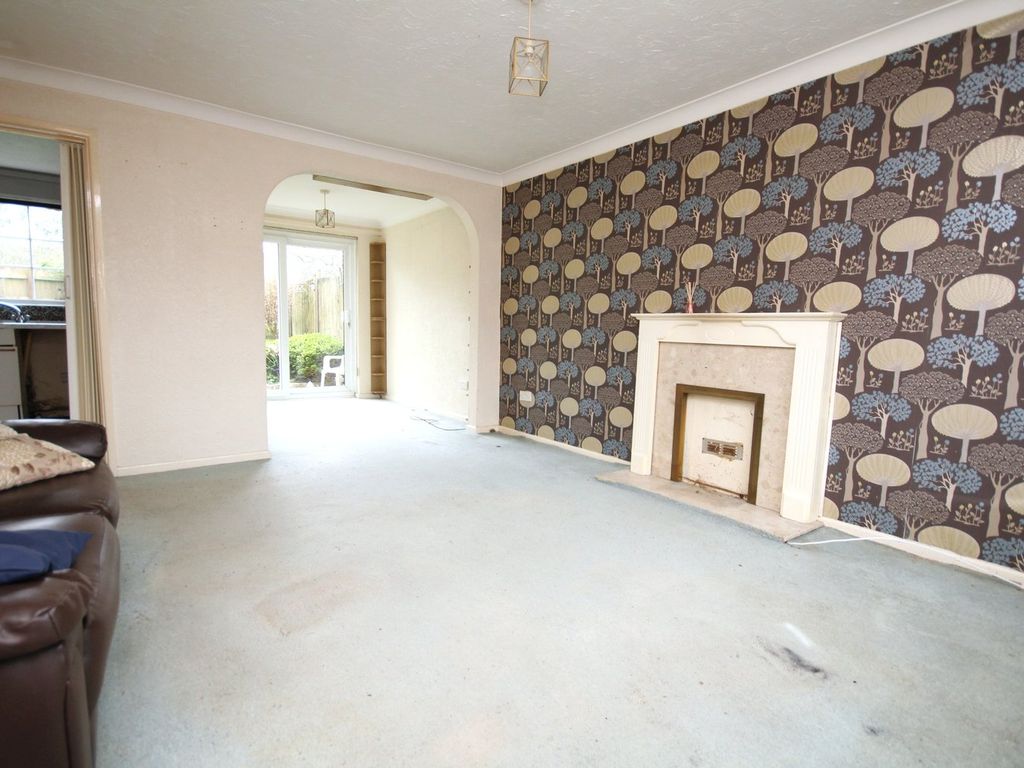 Property photo 3 of 19