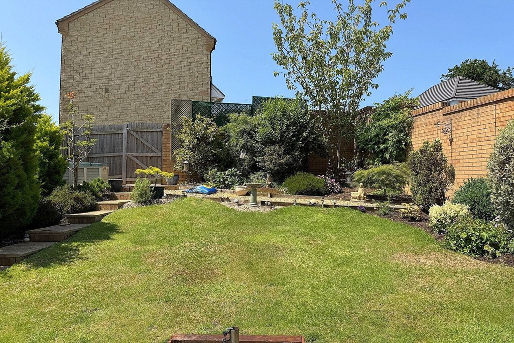 Property photo 2 of 13 Picture No. 03