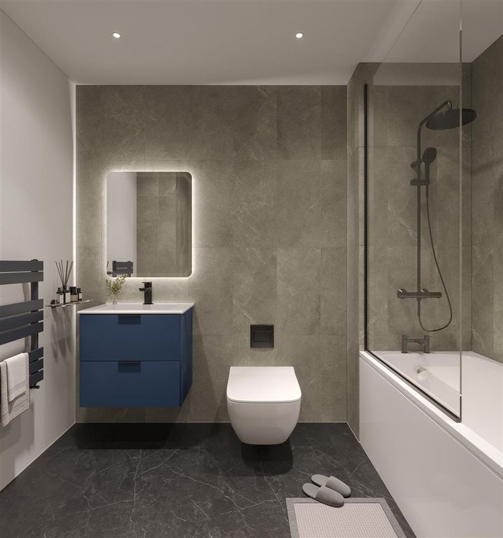 Property photo 2 of 8 Bathroom