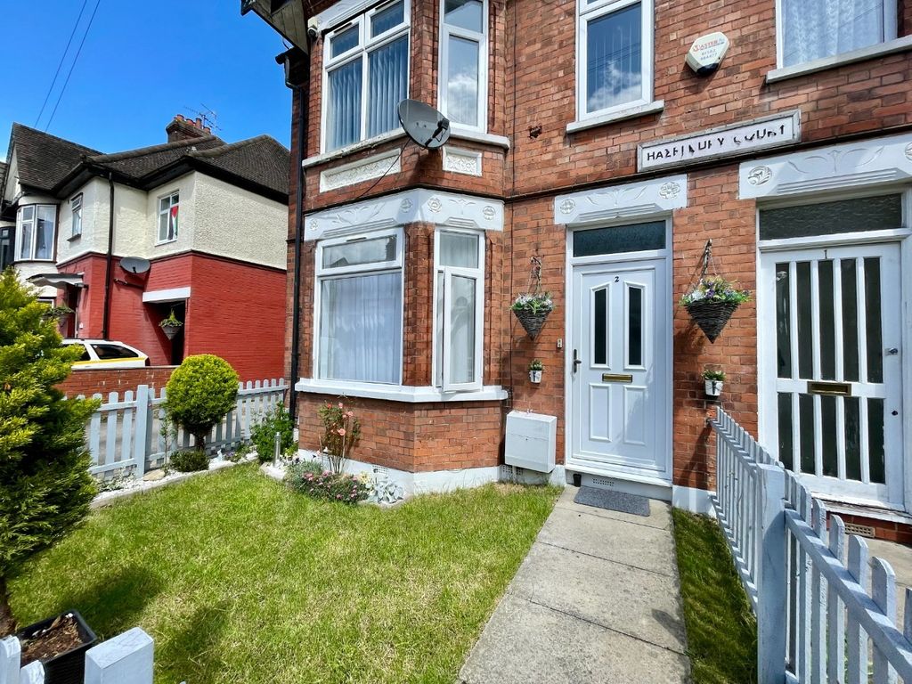 Property photo 1 of 8 5039680