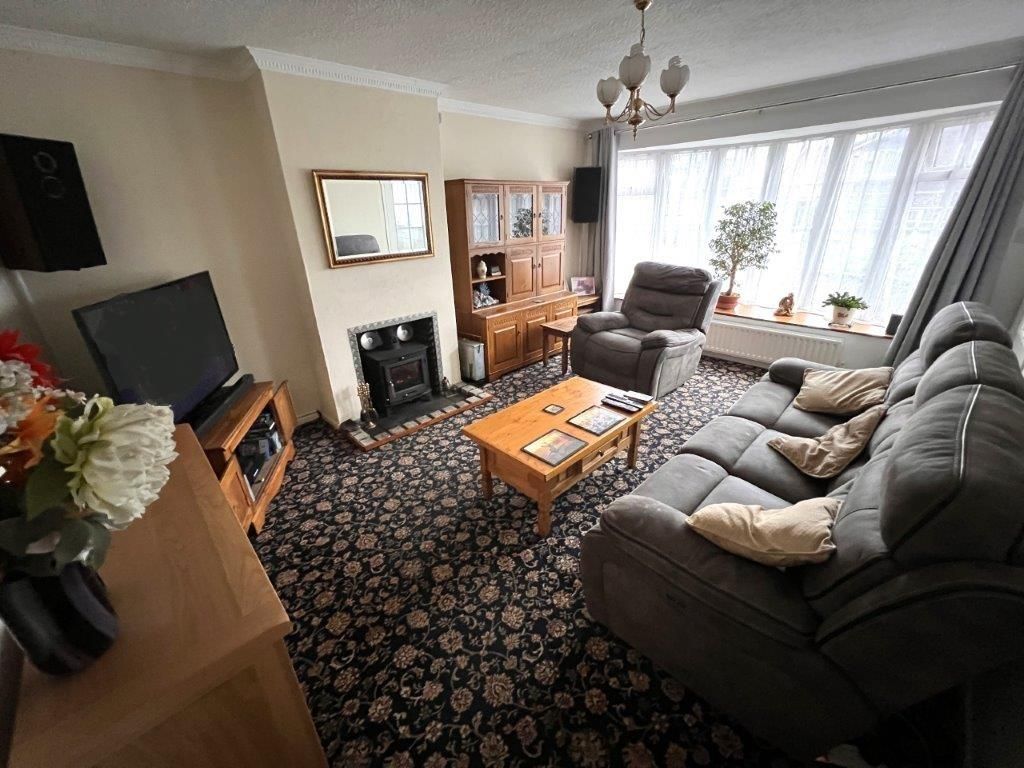 Property photo 3 of 15 Living Room.Jpg