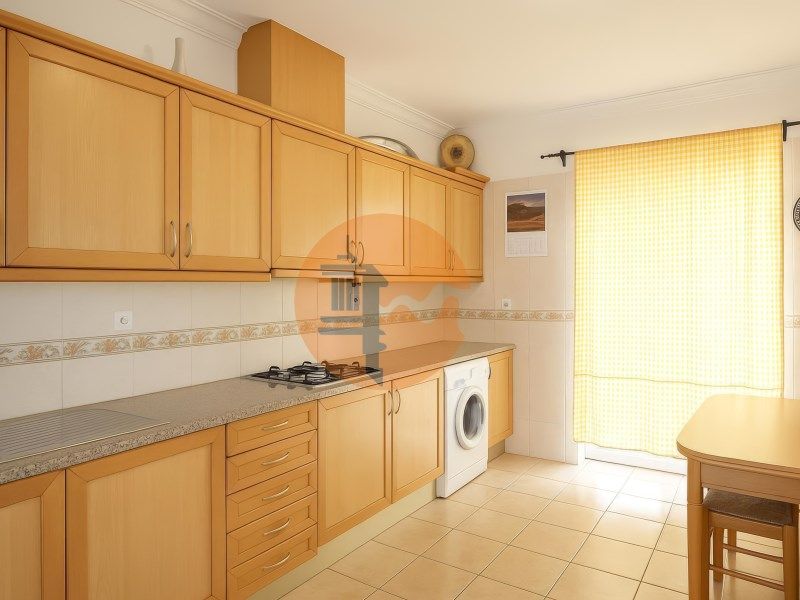 Property photo 2 of 29