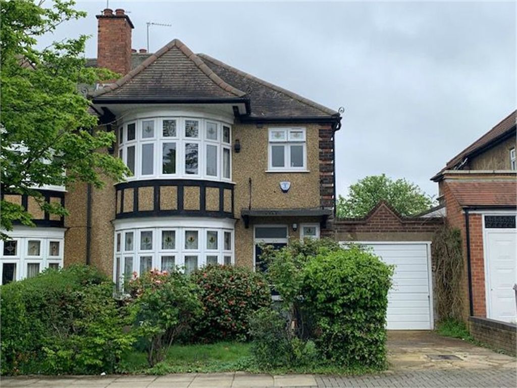 Property photo 1 of 1