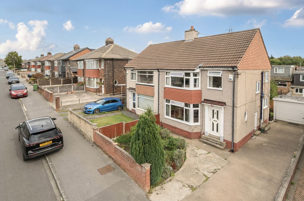 Property photo 1 of 21 1345572-1-68B061c...