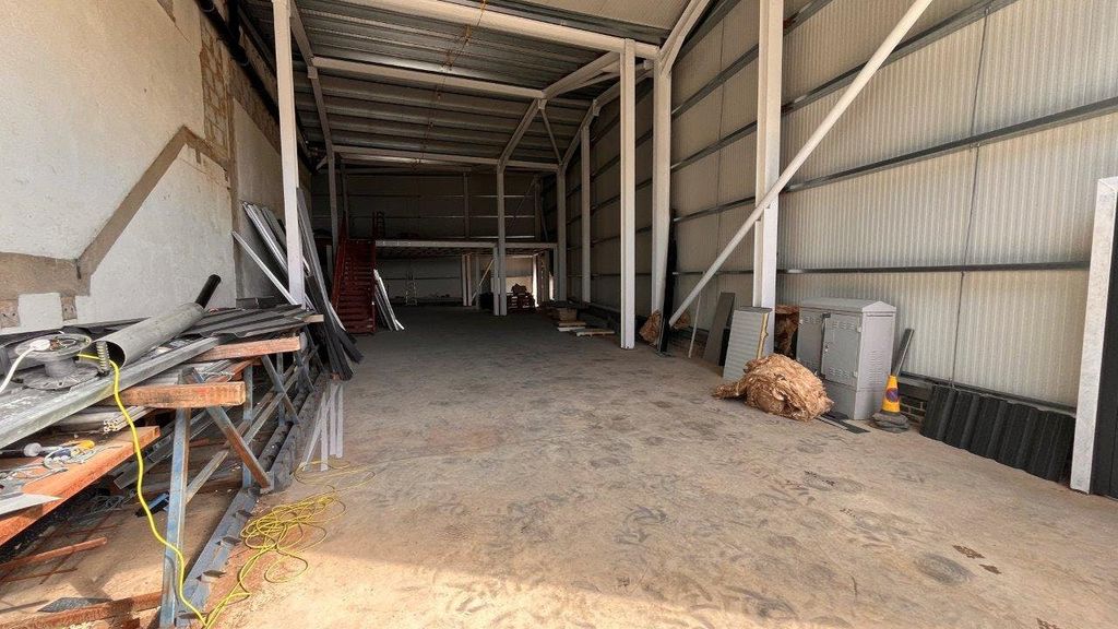 Property photo 2 of 6 541F3723Dded4003A32E0302c68Ff21A.Jpg