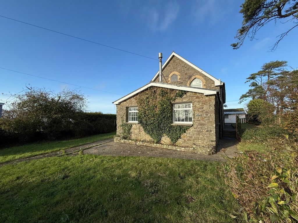 Property photo 2 of 46