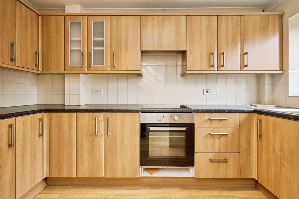 Property photo 2 of 13 Kitchen