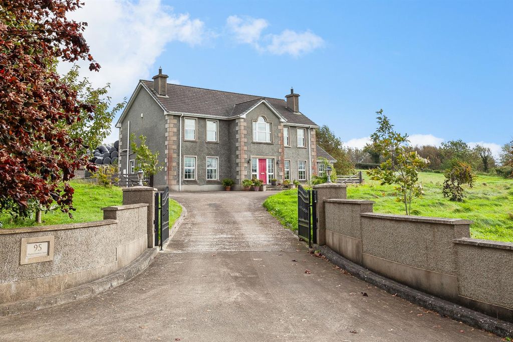 Property photo 1 of 41 95 Drumlough Road 02.Jpg