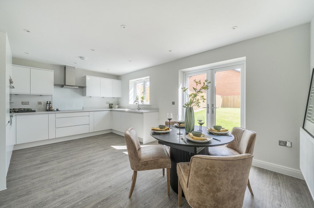 Property photo 2 of 12 1344982-1-68B02B7...