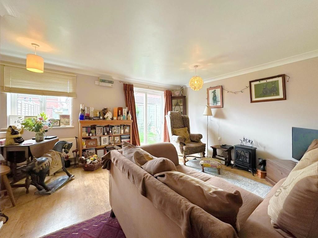 Property photo 3 of 19 Photo 3