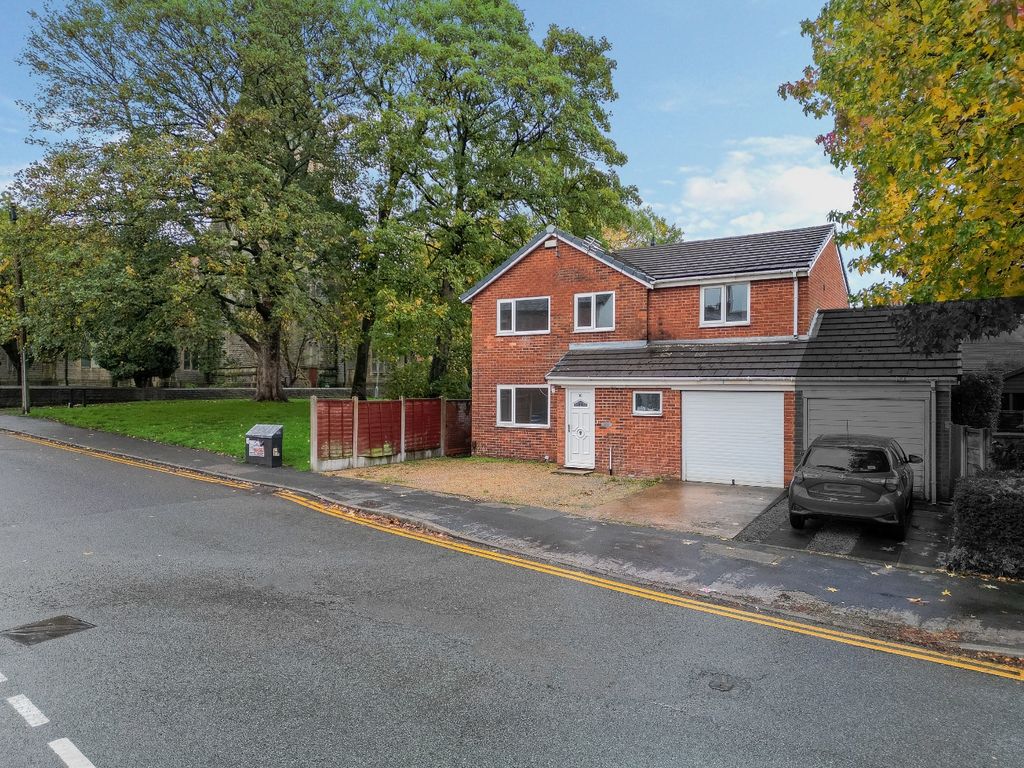 Property photo 2 of 24 4592852