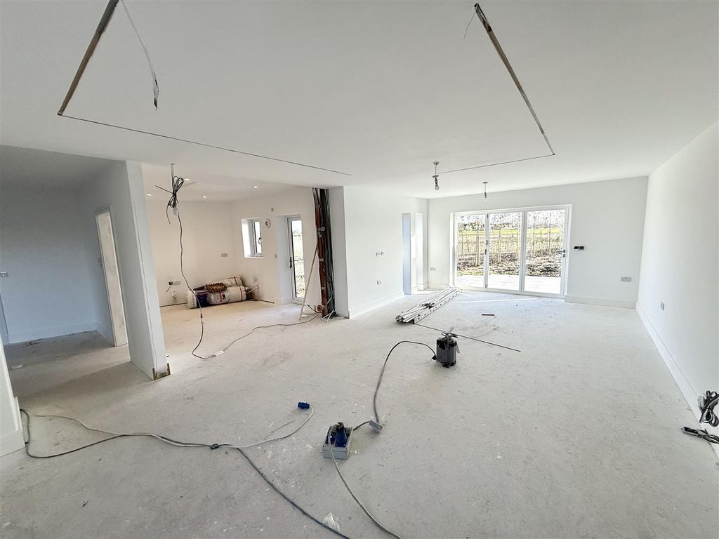 Property photo 3 of 25 Img_2919.Jpg