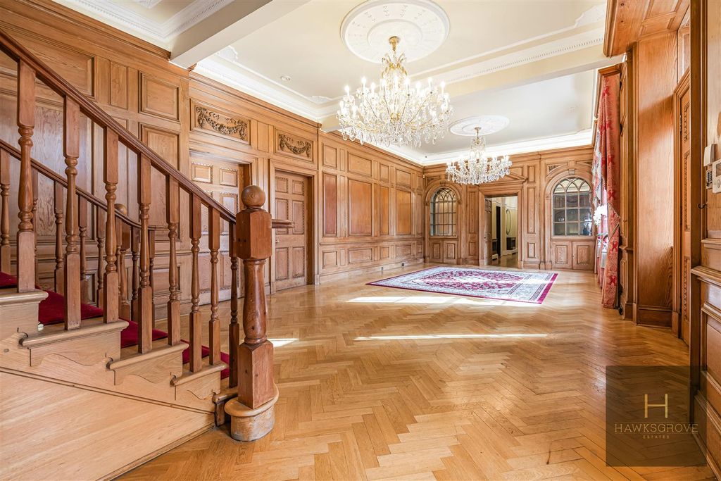 Additional image 4 of 9 bed detached house to rentHadley Green Road, Barnet EN5