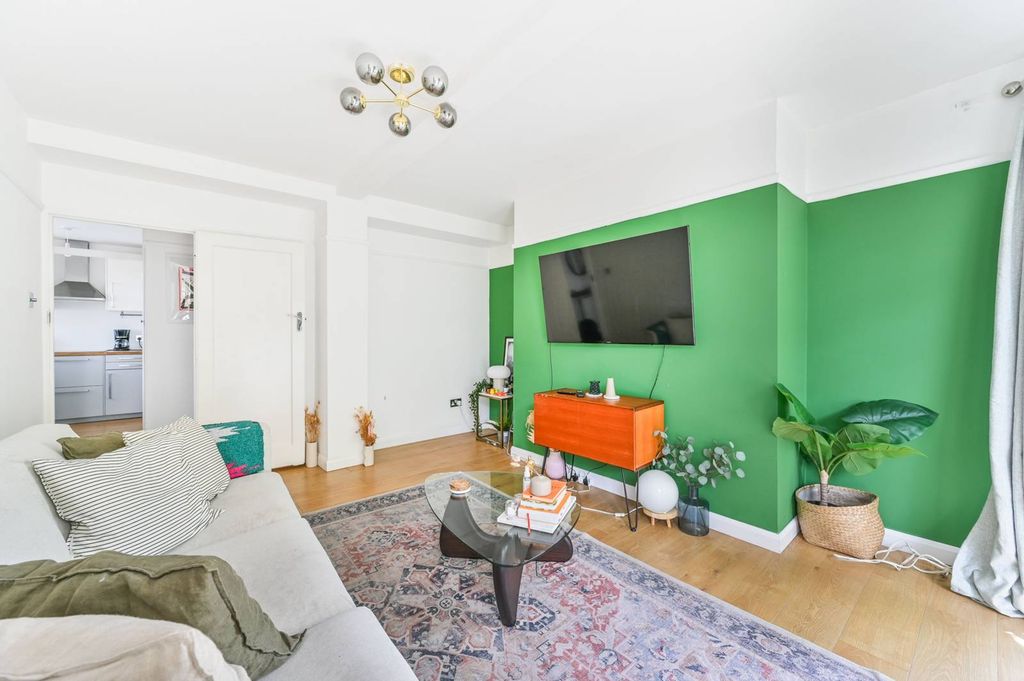 Property photo 3 of 15