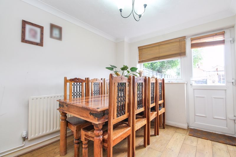 Property photo 3 of 16 Dining Room