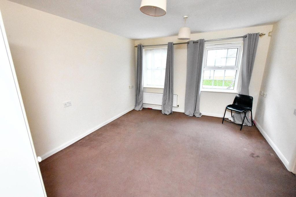 Property photo 2 of 5 2
