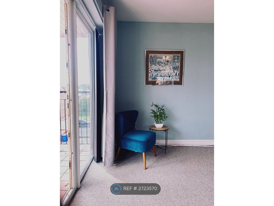 Property photo 3 of 25