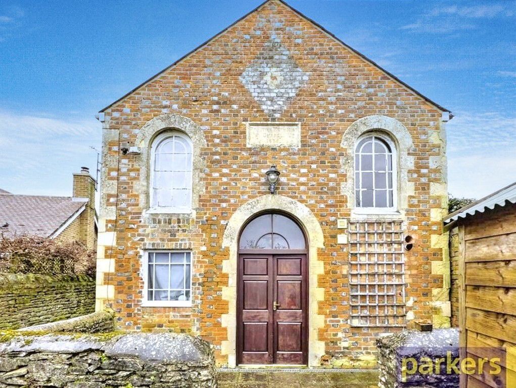 Property photo 1 of 24