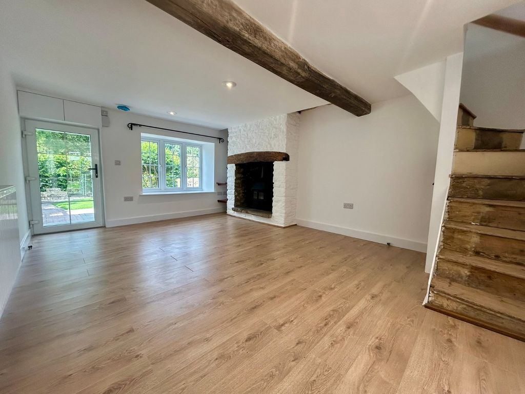 Property photo 2 of 12 Picture No. 10