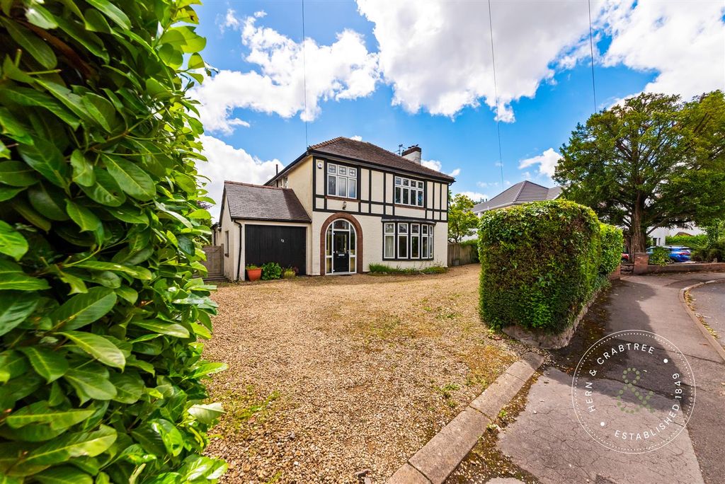 Property photo 1 of 48 Hollybush-Road-46.Jpg