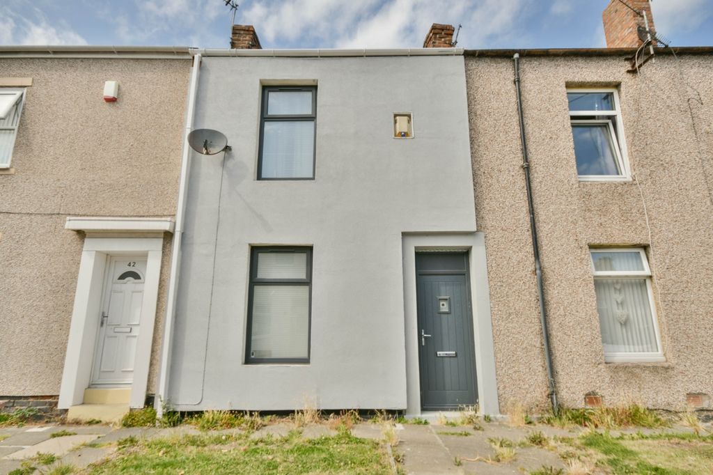 Property photo 1 of 19