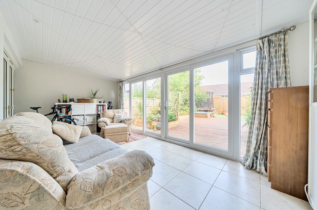 Property photo 3 of 14 1342740-6-68A6E4c...