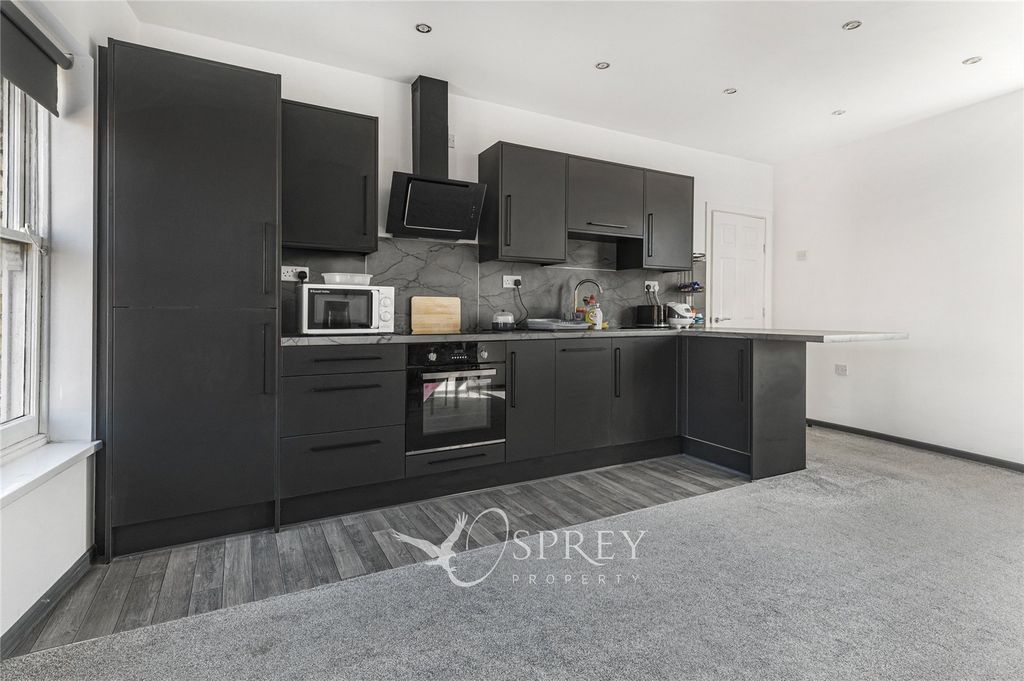 Property photo 2 of 10 Picture No. 04