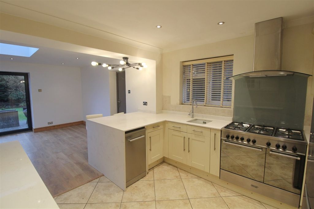 Property photo 2 of 13 Kitchen